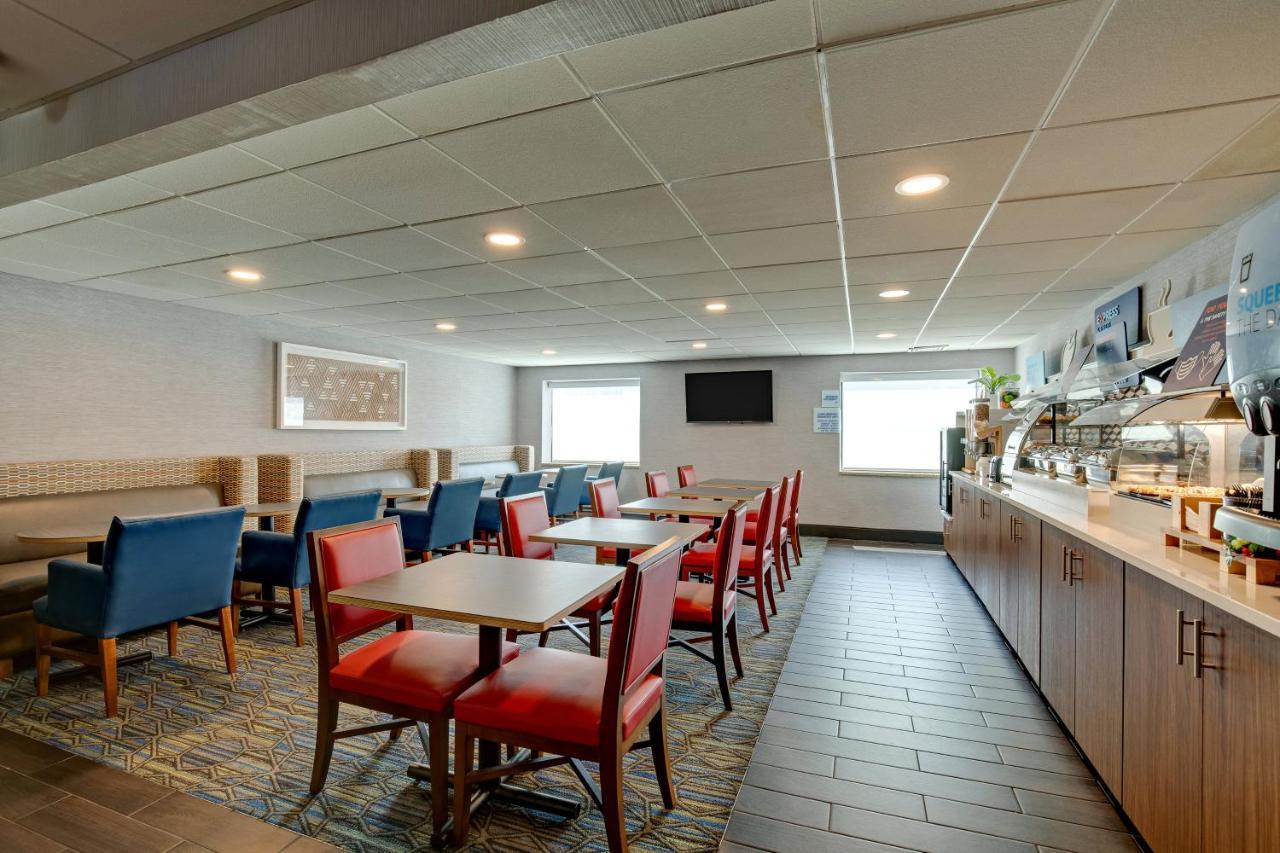 Holiday Inn Express Nashville W-I40 By Ihg Eksteriør bilde