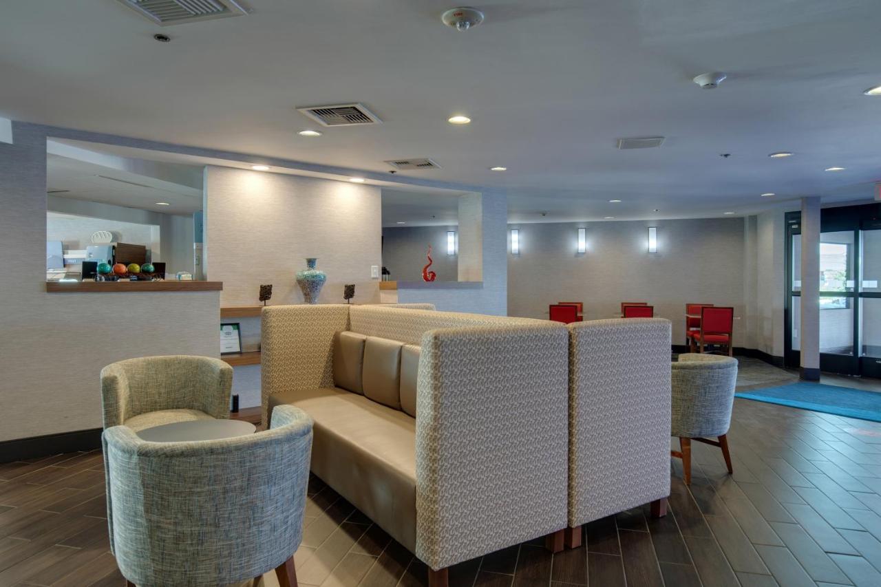 Holiday Inn Express Nashville W-I40 By Ihg Eksteriør bilde