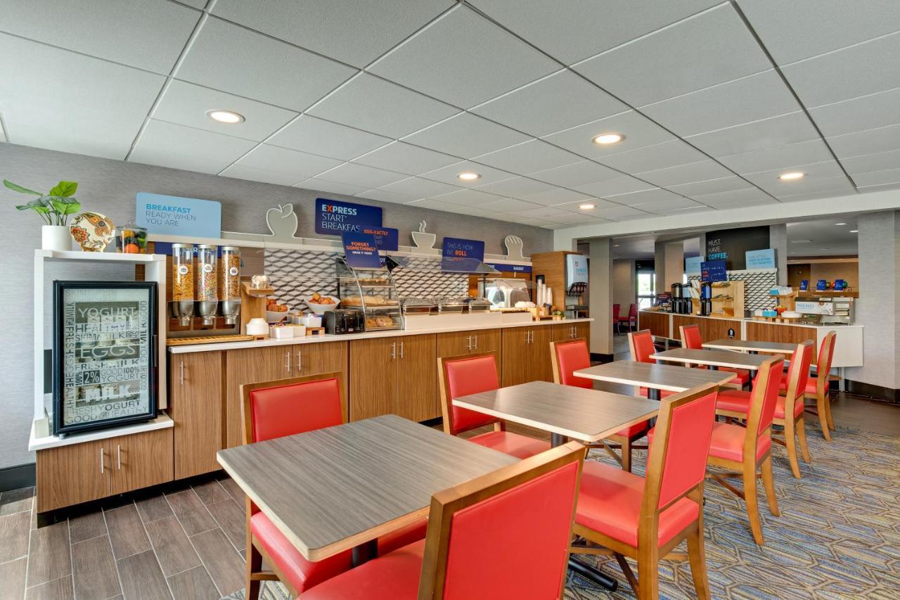 Holiday Inn Express Nashville W-I40 By Ihg Eksteriør bilde