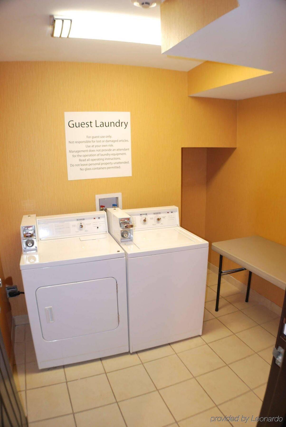 Holiday Inn Express Nashville W-I40 By Ihg Eksteriør bilde